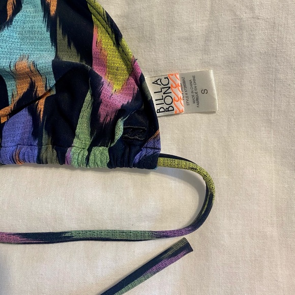 Billabong Surfside Halter Bikini Top in Bazaar - Picture 8 of 8